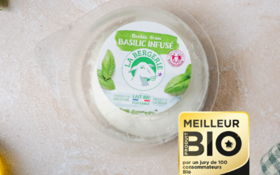 Notre fromage frais infusé au basilic a tout bon : fraîcheur, goût et distinction !